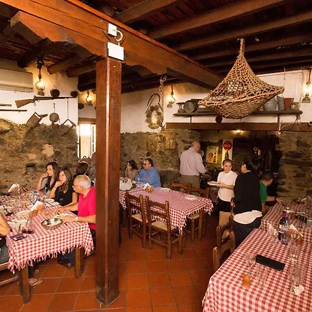 Linos بيت ريفي كاكوبرتريا