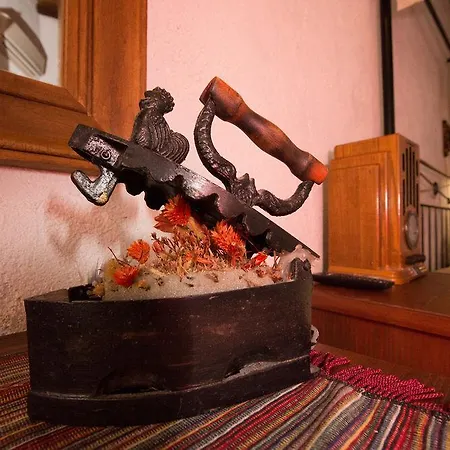 Linos بيت ريفي