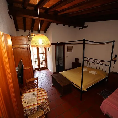 بيت ريفي Linos كاكوبرتريا