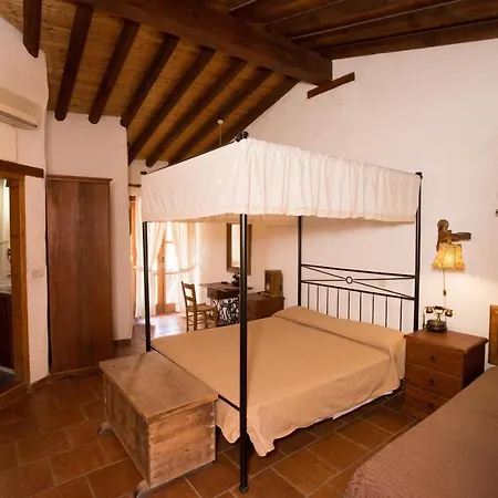 Linos بيت ريفي