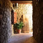 Linos Inn 3*