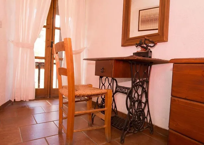 Han/Misafirhane Linos 3*