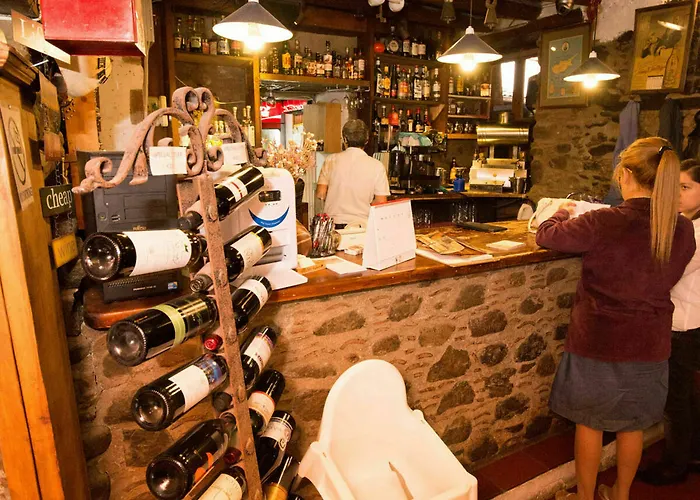 Han/Misafirhane Linos